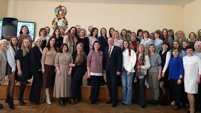 8 марта в УЗ «Бобруйском ЦГиЭ»